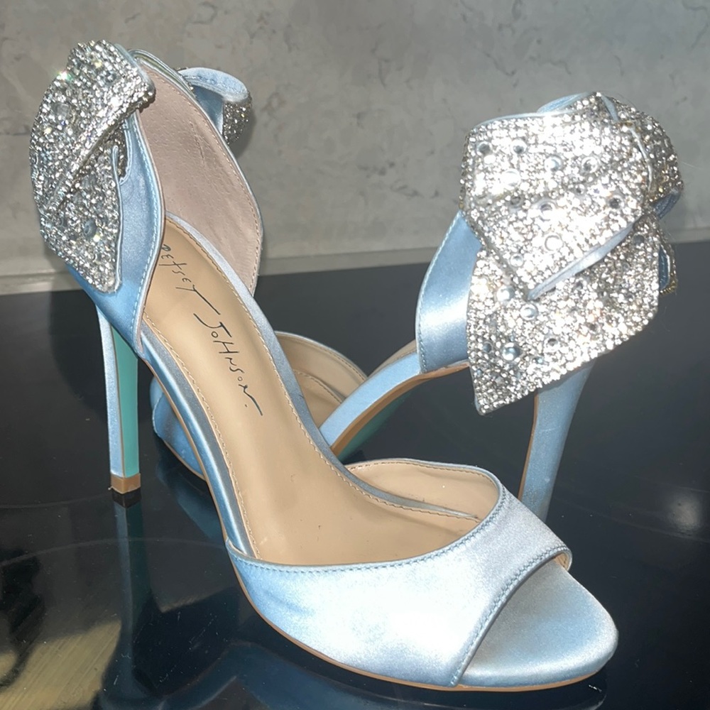 Betsey Johnson Blue Rhinestone Heels *Wedding Collection* size 7M
